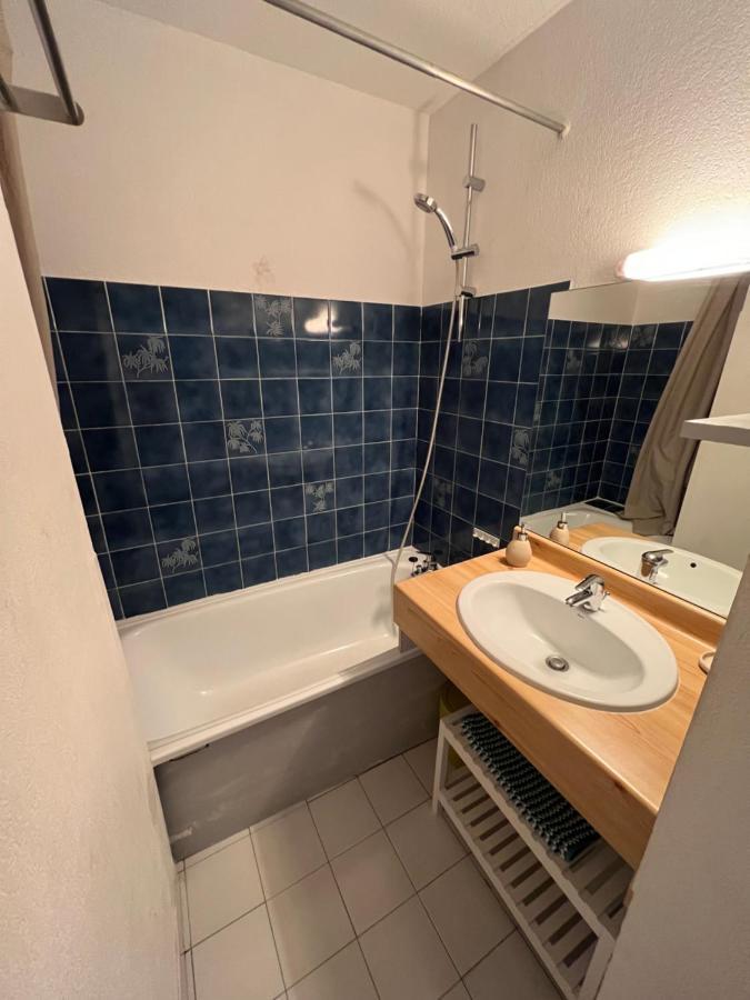 Au Petit Bonheur Vue Mer, Parking, 400M Plage ル・ラヴァンドゥー エクステリア 写真